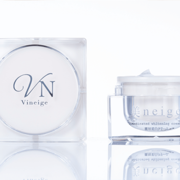 ビネージュ薬用＆美白クリーム　30ｇ
